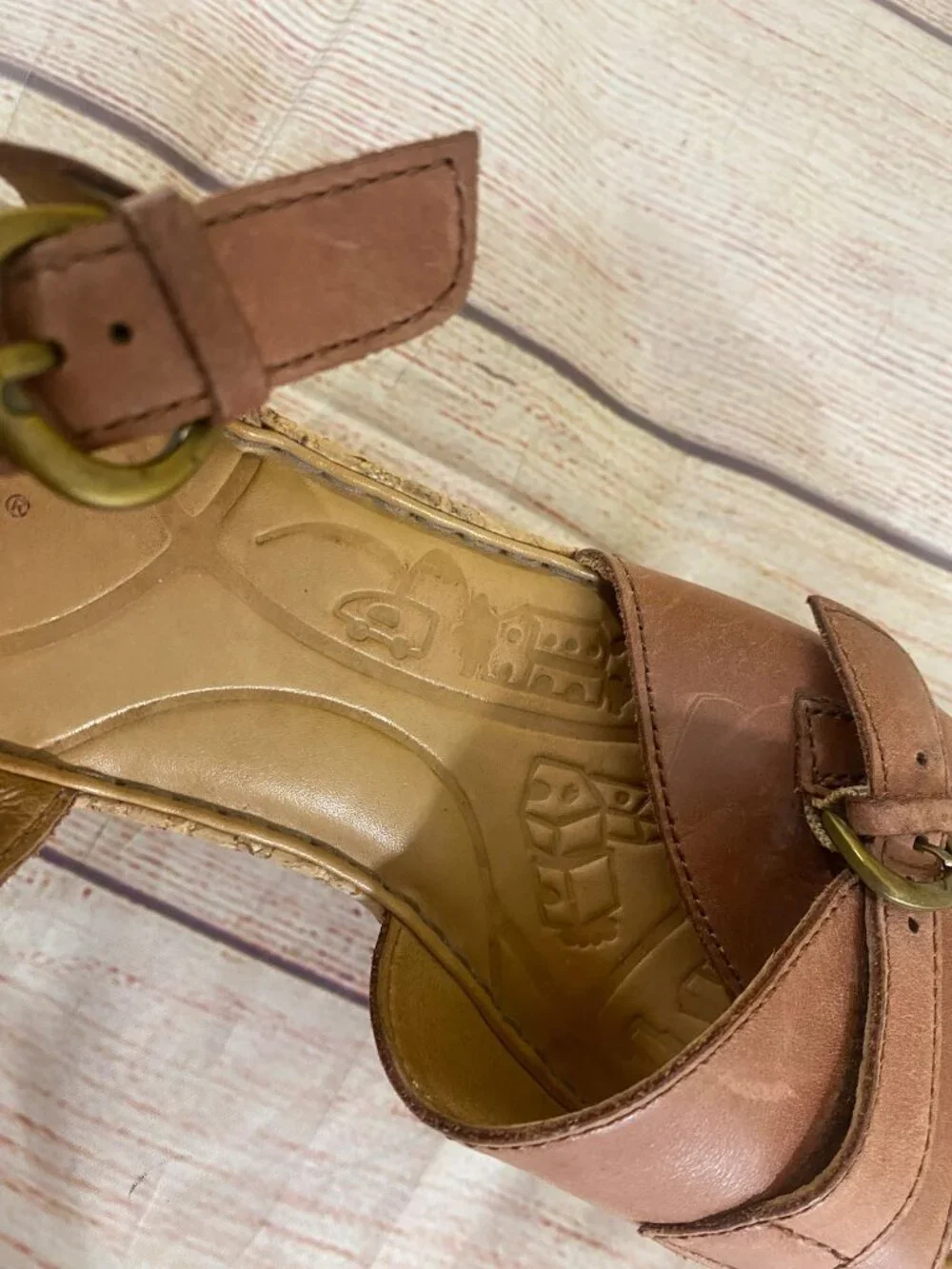 Born Women's Alaina Brown Leather WedgeSandals Platforms - 9